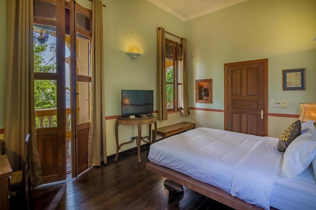 Le Relais De Chhlong Hotel Кратие Екстериор снимка