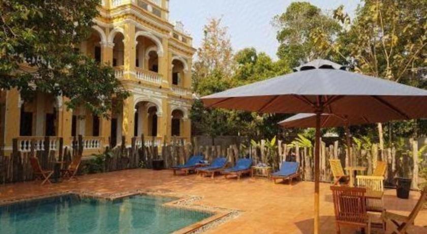 Le Relais De Chhlong Hotel Кратие Екстериор снимка