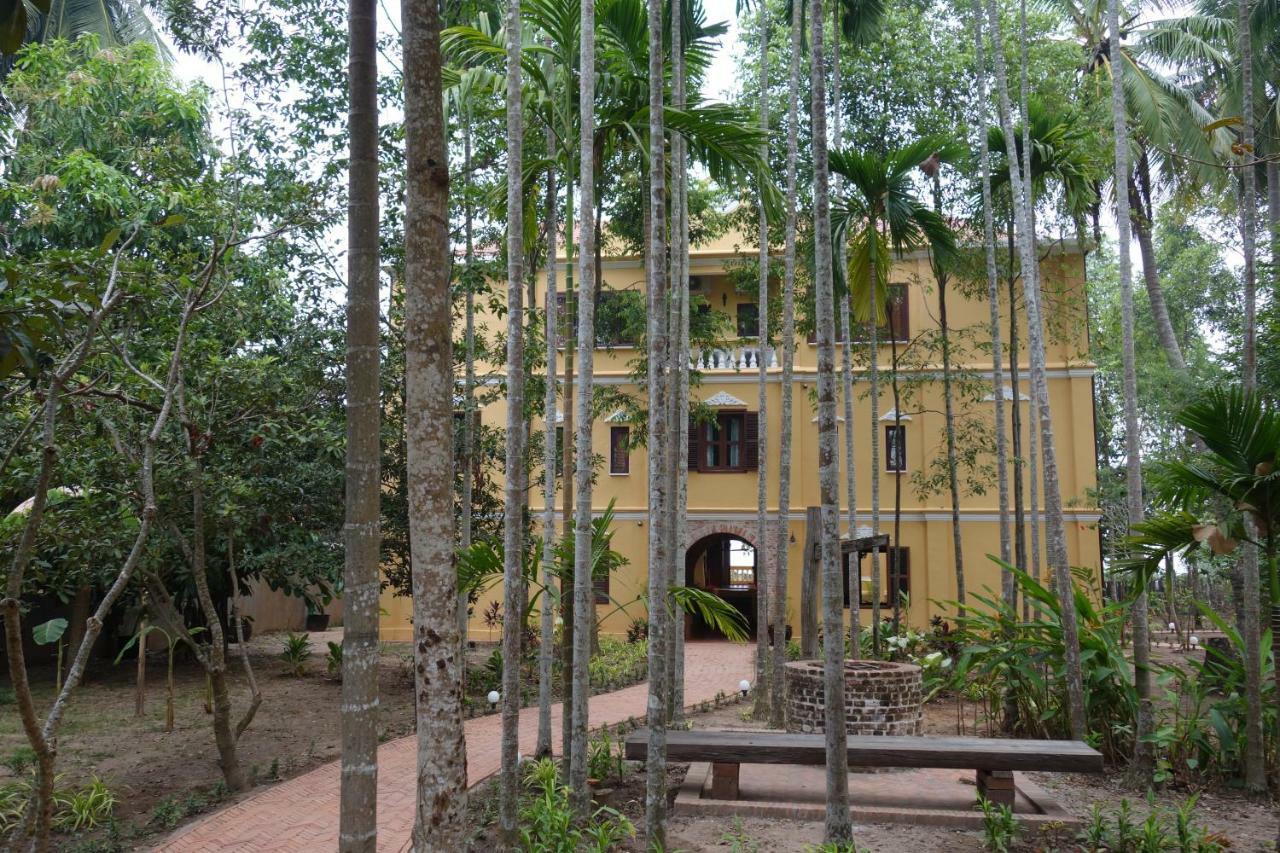 Le Relais De Chhlong Hotel Кратие Екстериор снимка